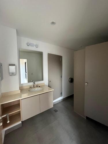 Phòng tắm tại Monoambiente Alto 20 II