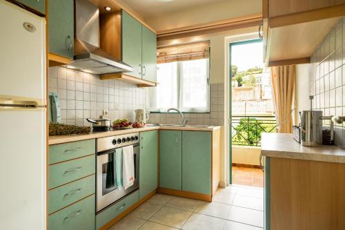 Anatoli Apartment