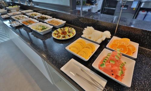 Місця харчування у цей готель або поблизу