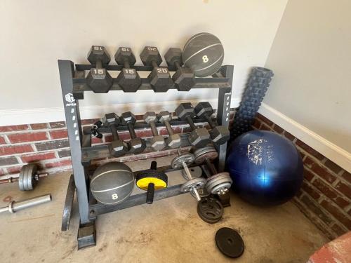 Fitness centrum a/nebo fitness zařízení v ubytování I95 easy Gym Golf Cart FirePit Pet ok