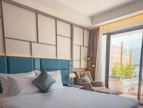 Postel nebo postele na pokoji v ubytování Tropical Vista Suites Bay