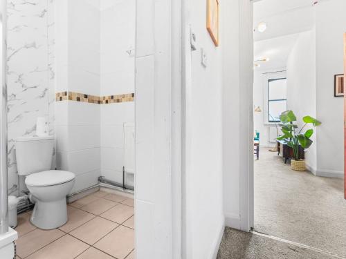 The Gilder 2BR Birmingham JQ with Parking & WiFi photo 4