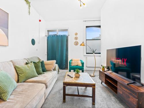 The Gilder 2BR Birmingham JQ with Parking & WiFi photo 6