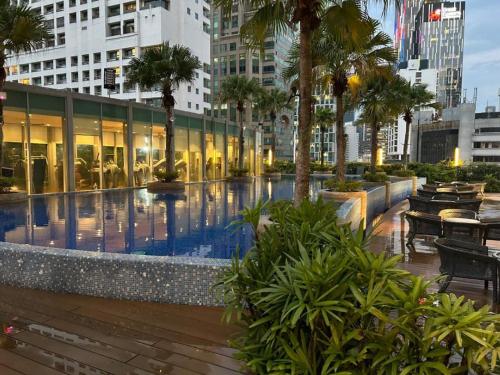Πισίνα στο ή κοντά στο Vortex Suites KLCC By Citylights