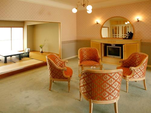 Η κουζίνα ή μικρή κουζίνα στο 萩城三の丸 北門屋敷