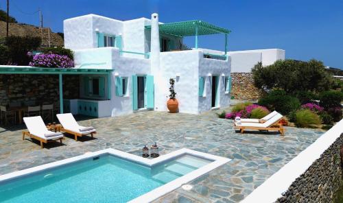 Bazén v ubytování Aegean Queen Villas nebo v jeho okolí