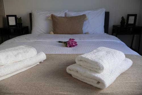 Porto Piraeus Suites Near Maniatika Metro Station-A1