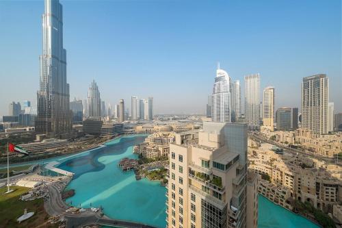 FIRST CLASS 2BR Burj and Fountain Cozy Luxe