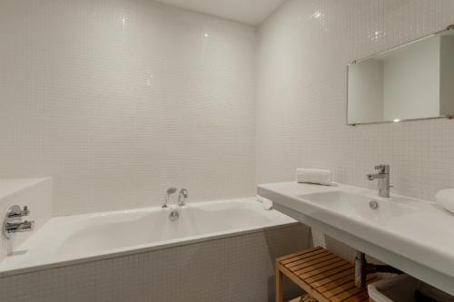 Le Metropole - Centre-ville - Spacieux photo 3