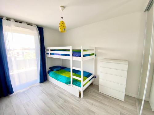Playabella, 3 pièces, clim, piscine, plage villeroy, parking