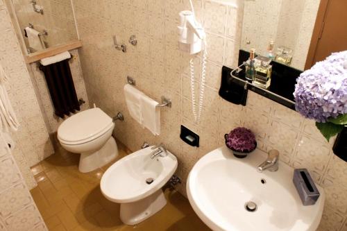 Koupelna v ubytování Hotel MariaLetizia
