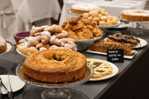 Jídlo v hotelu nebo okolí