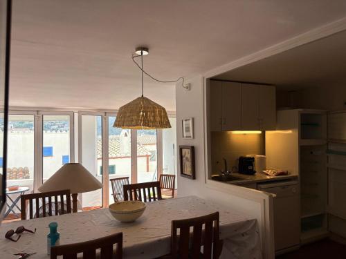 Acogedor y tranquilo apartamento con vistas