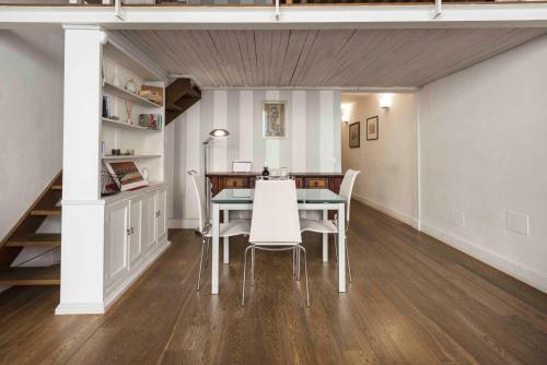Verrazzano Loft by MMega