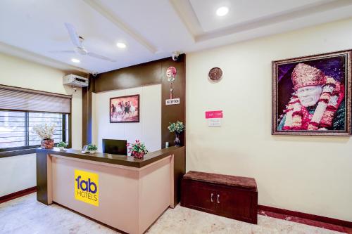 Ο χώρος του λόμπι ή της ρεσεψιόν στο FabHotel The Shloka