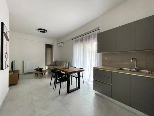 Cityscape Brand New Flat