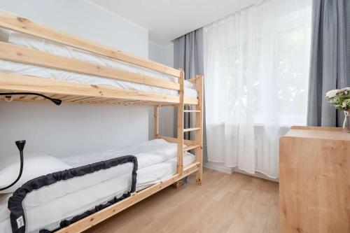 Foto Azure Apartment Teatralna with Air Conditioning in Wrocław by Noclegi Renters 4