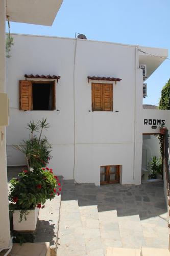 Το κτήριο όπου στεγάζεται  το ξενοδοχείο