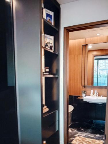 Ванная комната в The Blisss Parkview Central