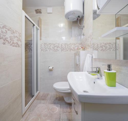 Bliss Apartments with free parking