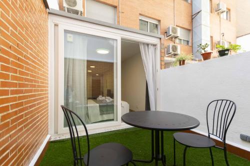 Regency IV - Ferga Suites