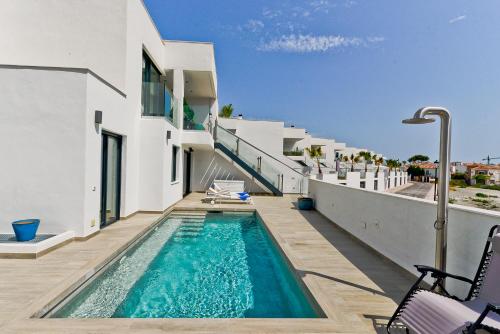 Royal Palm 36 8 Pax Villa with Heated Private Pool