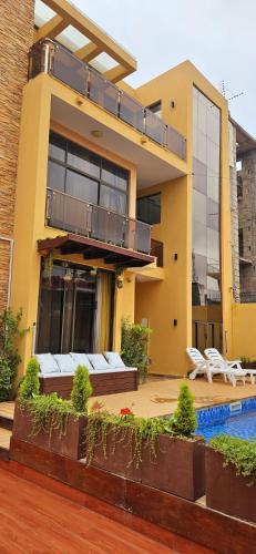 Premium Residence