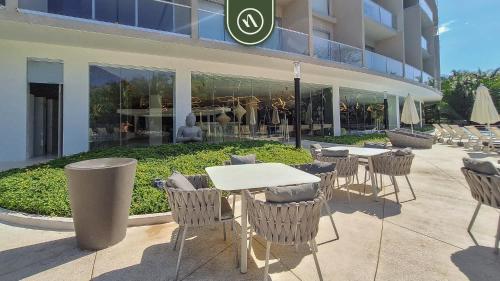 Fotografie z fotogalerie ubytování New 3BR Condo - Oceanview Terrace - Private Beach v destinaci Higuera Blanca