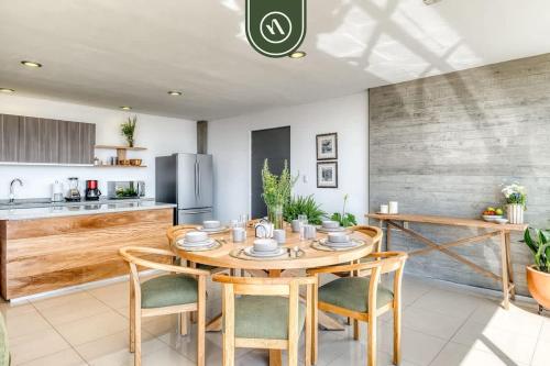 Φωτογραφία από το άλμπουμ του 3 BR Condo - Panoramic Views - 5 Min to Downtown σε Oaxaca City