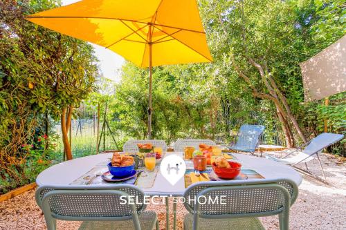 SELECT'soHOME - Appartement pour 4 personnes avec jardin privé au coeur du Lavandou ! - LO CASAU