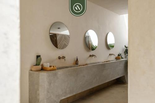 Gallery image of Stunning Two-bedroom Ocean View House - Mazul in Tlachicón