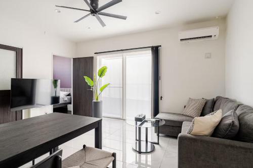 Μια τηλεόραση ή/και κέντρο ψυχαγωγίας στο Dual Life House Koza