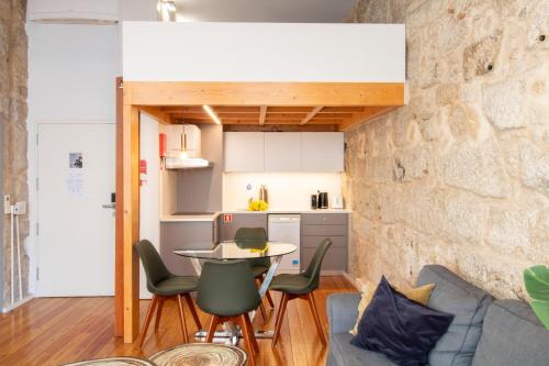 Aurora Mezzanine by LovelyStay