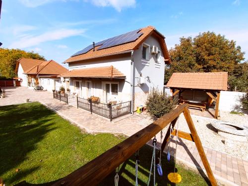 Aranyhal apartman