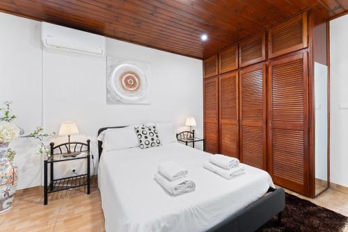 Charming and Calm House - 5 minutes from the Beach by car