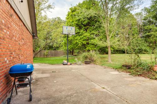 Afbeelding uit fotogalerij van Families Welcome! Spacious Suburban Home in Dayton in Murlin Heights