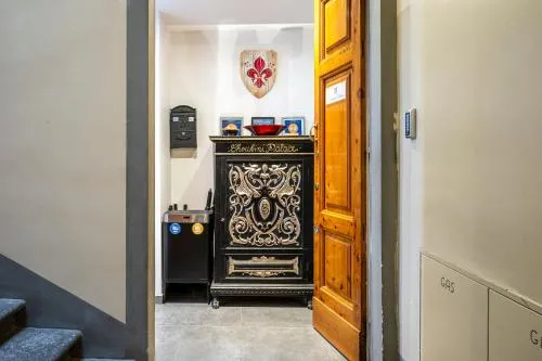 Cherubini Palace Thematic Apartment photo 23