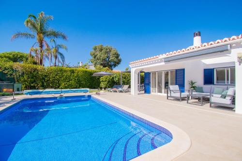 Casa Thea family villa with private heated swimm