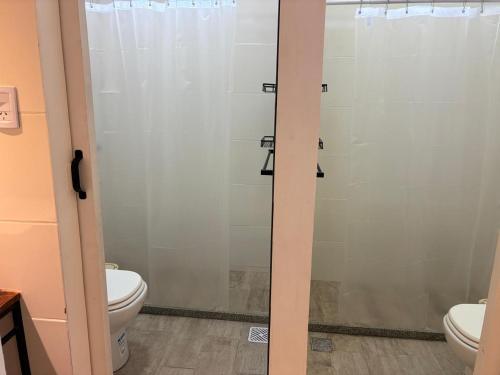 Un baño de Colibrí - Smart Hostel