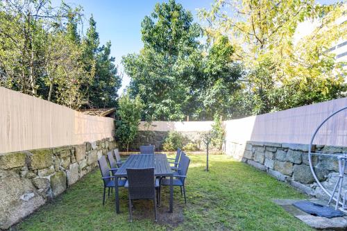 Κήπος έξω από το Alegria Rubi - Urban Oasis with Garden