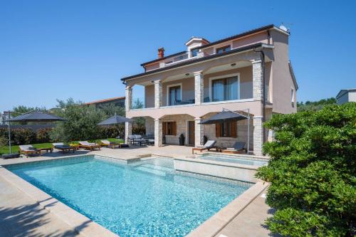 Villa Gambin