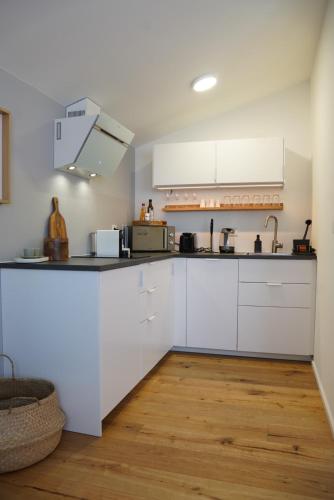 Quiet design apartment with free parking