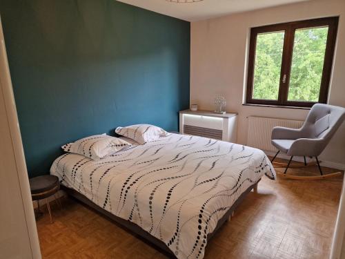 Ein Bett oder Betten in einem Zimmer der Unterkunft Family home