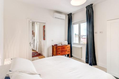 Borgo Vittorio 2 bdr Vatican