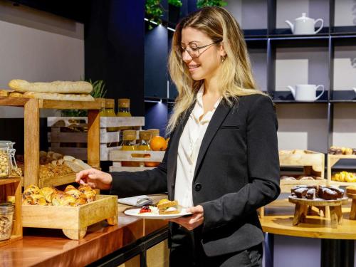 Jídlo v hotelu nebo okolí