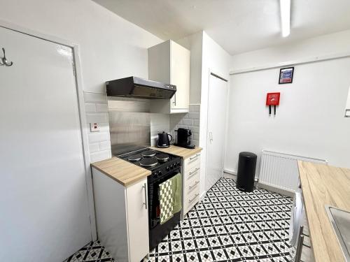 Η κουζίνα ή μικρή κουζίνα στο Cosy central house in St Andrews