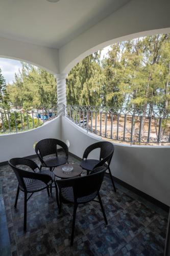 Seaview Apartment by Beach