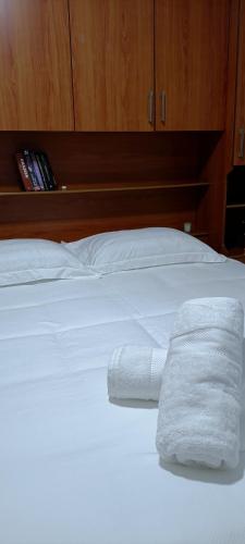 Cozy & Fresk Bunk'art Apartment