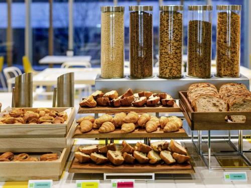 Jídlo v hotelu nebo okolí