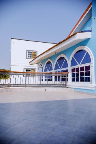 Oceans Lodge
